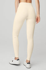 7/8 High-Waist Airlift Legging - Vanilla