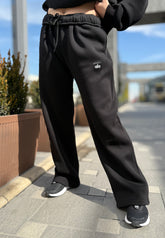 Oversized Straight Leg Sweatpant - Black