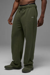 Accolade Straight Leg Sweatpant - Unisex / Olive Green