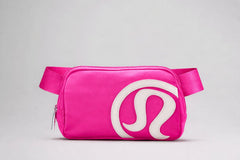 Everywhere belt bag limited edition 1L