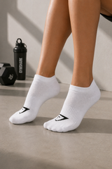 Gym Shark Quarter Socks \ white Box of 32