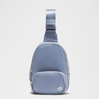 Everywhere Sling Bag Small 2L - Sky Blue/ Silver