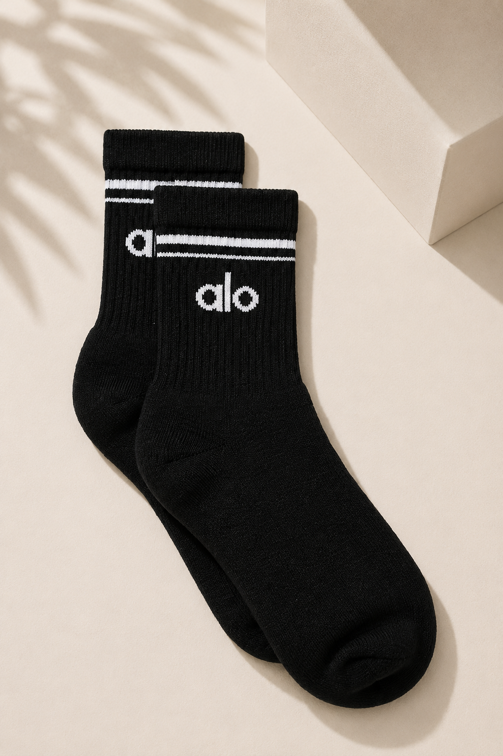 Unisex Half-Crew Throwback Sock R30