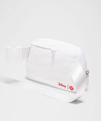 Disney x Lululemon Everywhere Belt Bag 1L Mickey in Motion Graphic - White