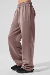 Accolade Straight Leg Sweatpant - Women/Mushroom