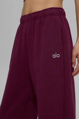 Accolade Straight Leg Sweatpant - Men/Burgundy