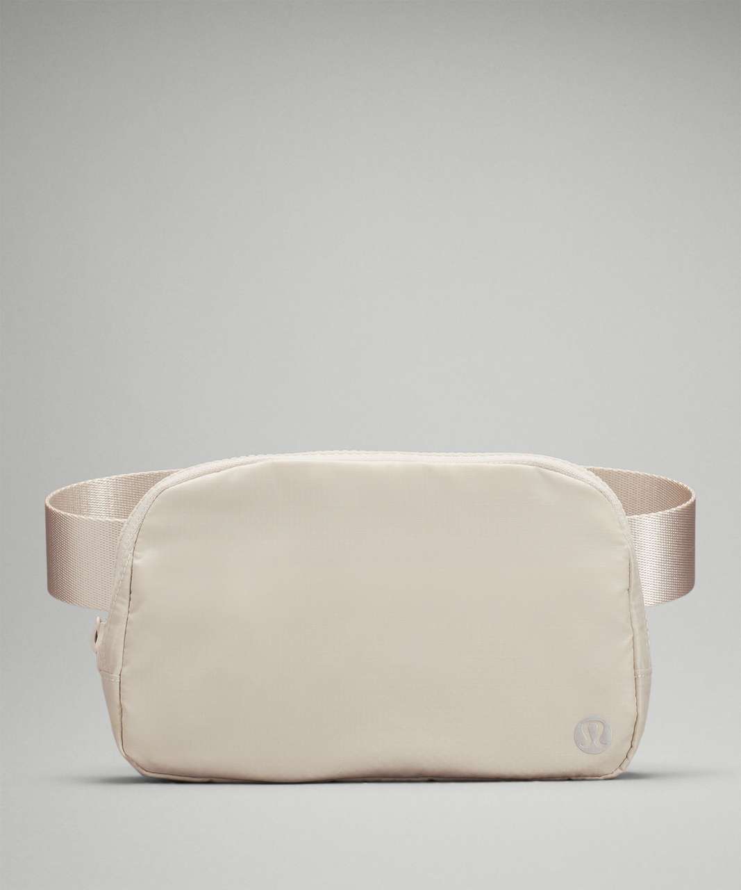 Everywhere Belt Bag 1L - Silver